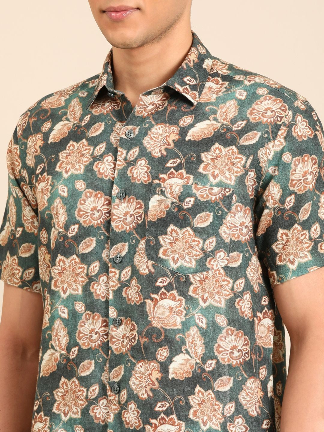 Stitchi Men's Vintage Floral Print Premium Casual Half Sleeve Shirt
